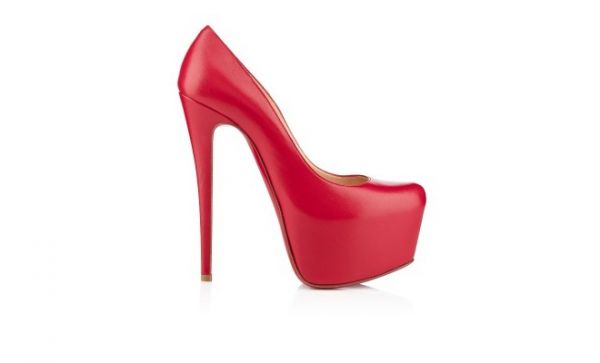 Versão Loubouttin vermelho