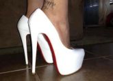 Branco Versão Loubouttin